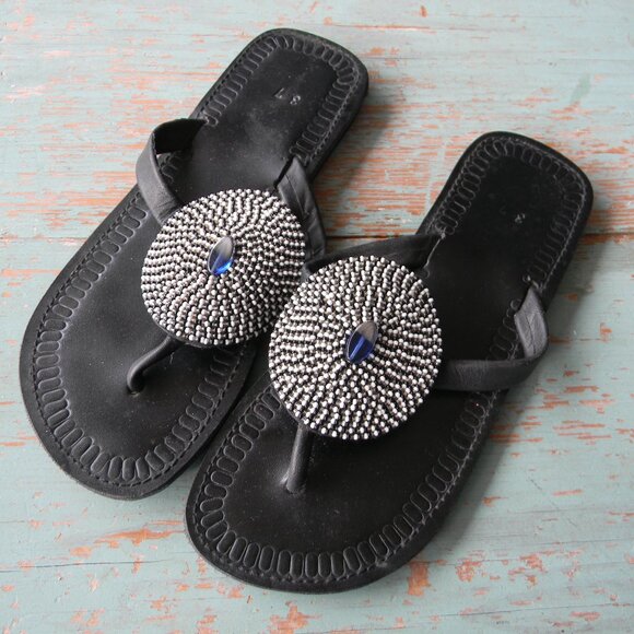 African Beaded Handmade EU 37 NAVY BLUE LEATHER BEADED MEDALLION FLIP FLOPS - Picture 1 of 5